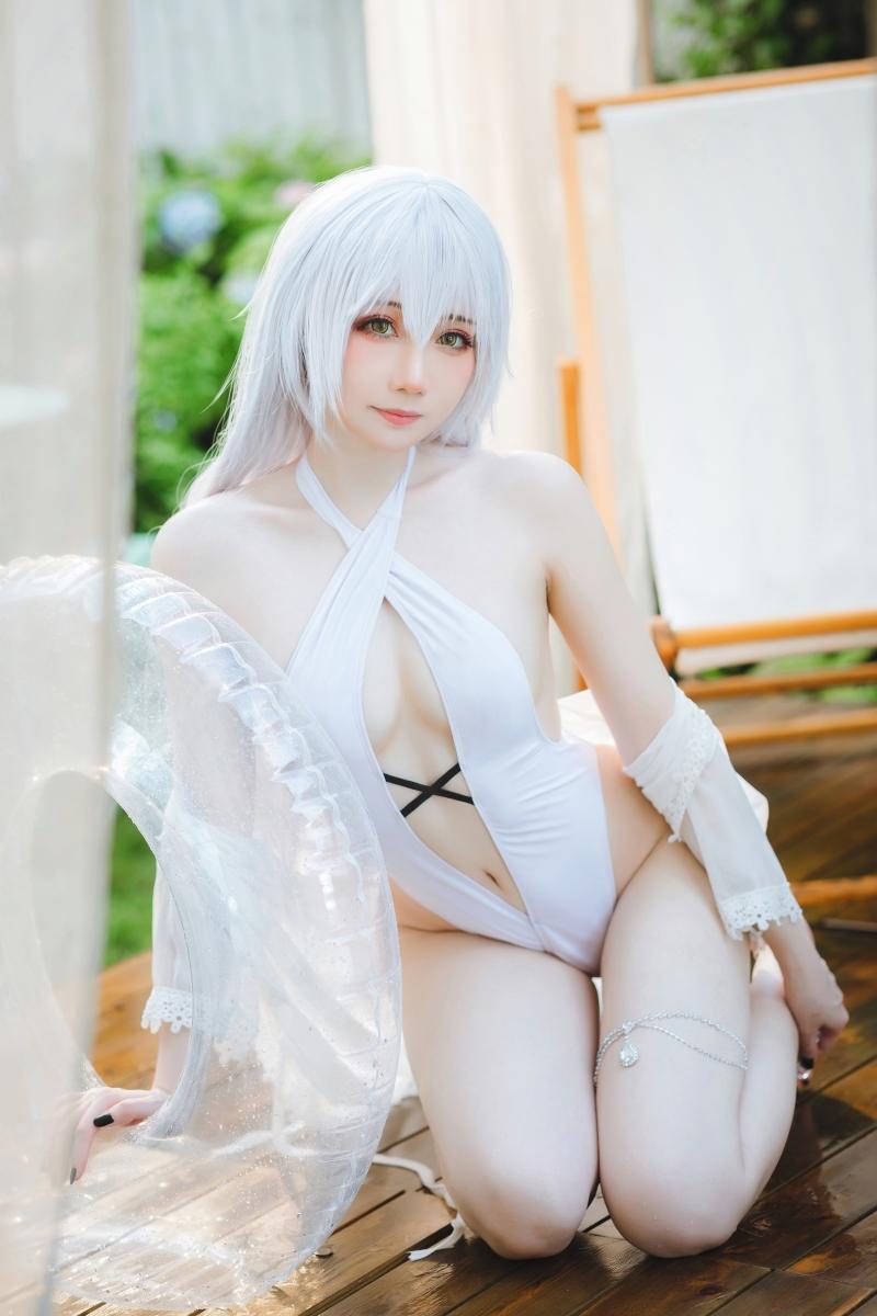 白丝美腿 焖焖碳 全套写真福利合集下载/持续更新