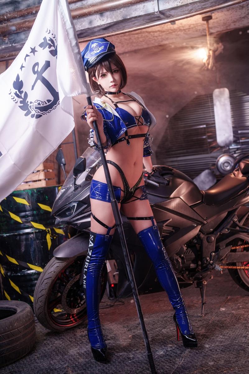 制服美女 抱走莫子A 写真图包合集下载/持续更新