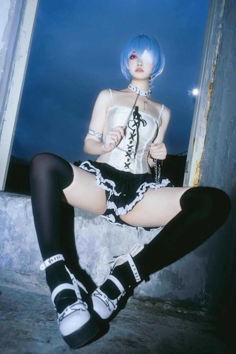 萝莉女神 洛桑w伊梓 写真全套资源合集下载/持续更新